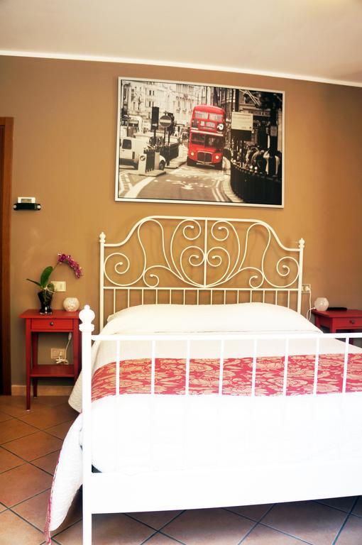 Alexander Rooms Tirano Room photo