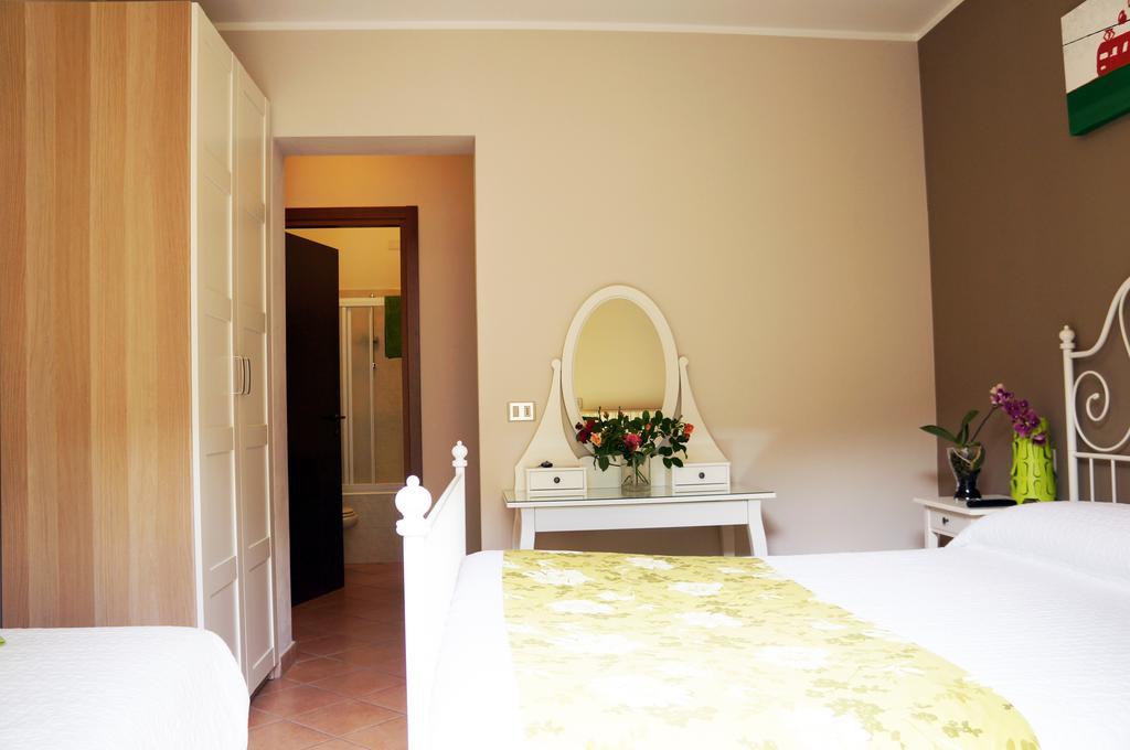 Alexander Rooms Tirano Room photo