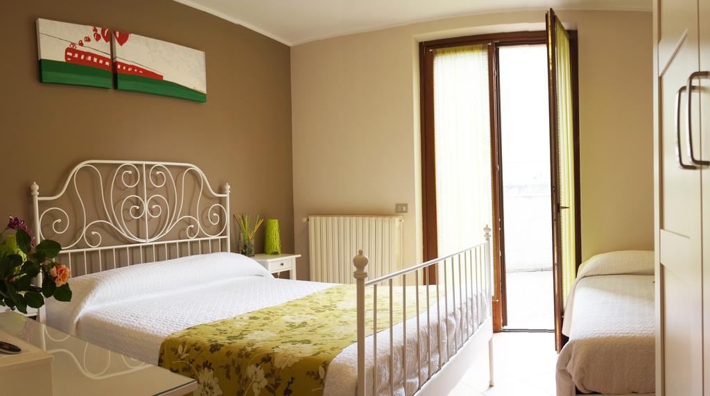 Alexander Rooms Tirano Room photo